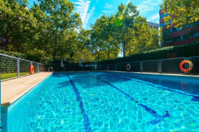 Bonito apartamento con piscina y garaje